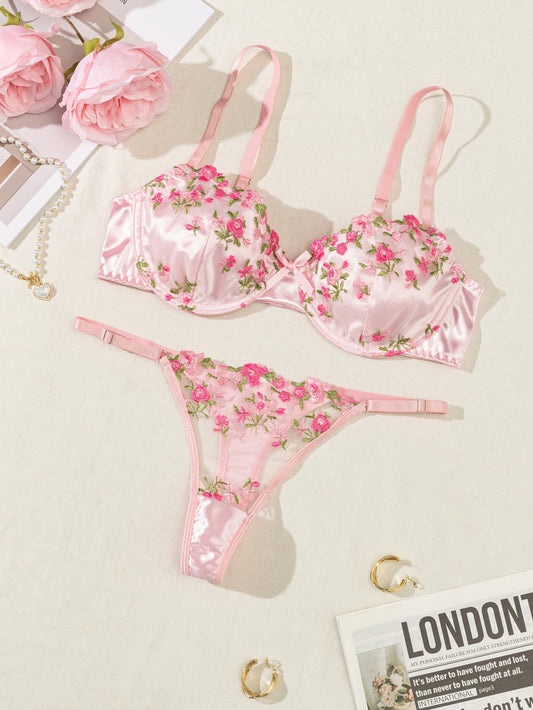 Summer Young Girls Floral Lingerie Hot Transparent Cheap Pink Lingerie Set Sexy Two Piece Bras Panty Brief Sets