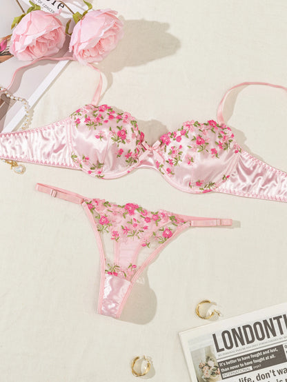 Summer Young Girls Floral Lingerie Hot Transparent Cheap Pink Lingerie Set Sexy Two Piece Bras Panty Brief Sets